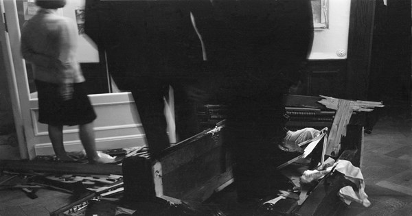 N121_Piano Integral: Installation view after Joseph Beuys Aktion